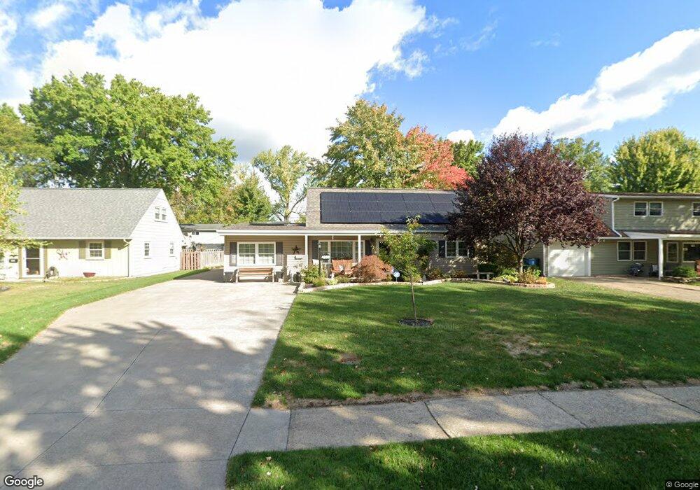 4895 Southwood Dr, Sheffield Lake, OH 44054 - photo 1