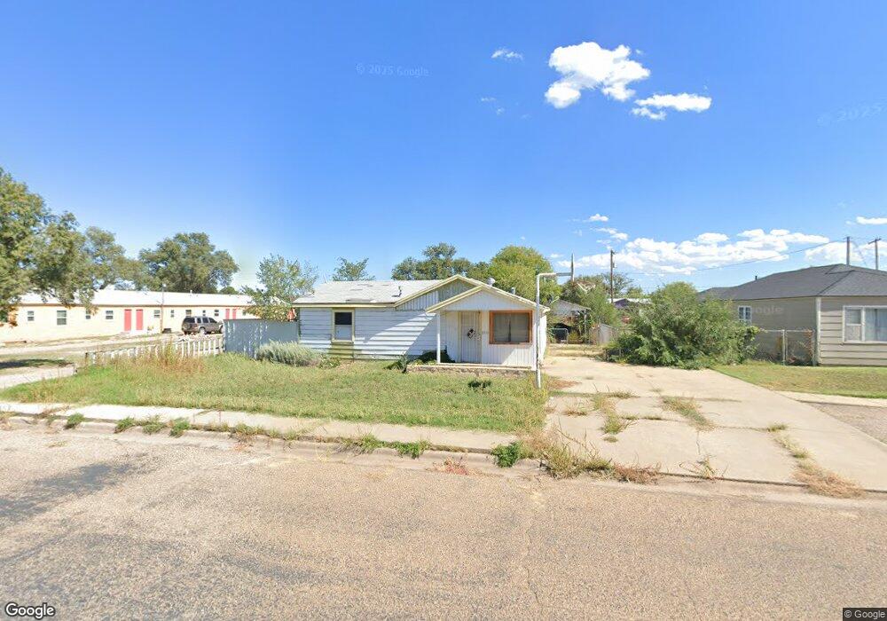 815 Binkley Ave, Dumas, TX 79029 - photo 1