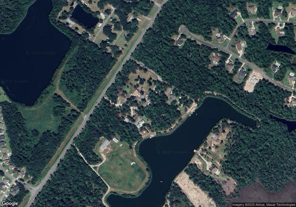 275 Maryanne Lake Cir, Brunswick, GA 31523 - photo 1