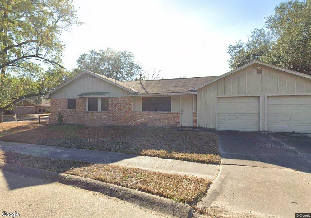 7302 Strawbridge Ln, Houston, TX 77040 - photo 1