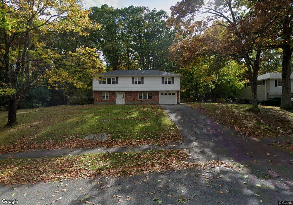 30 Claudette Cir, Framingham, MA 01701 - photo 1