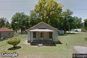 37 Aiken St, Wagener, SC 29164