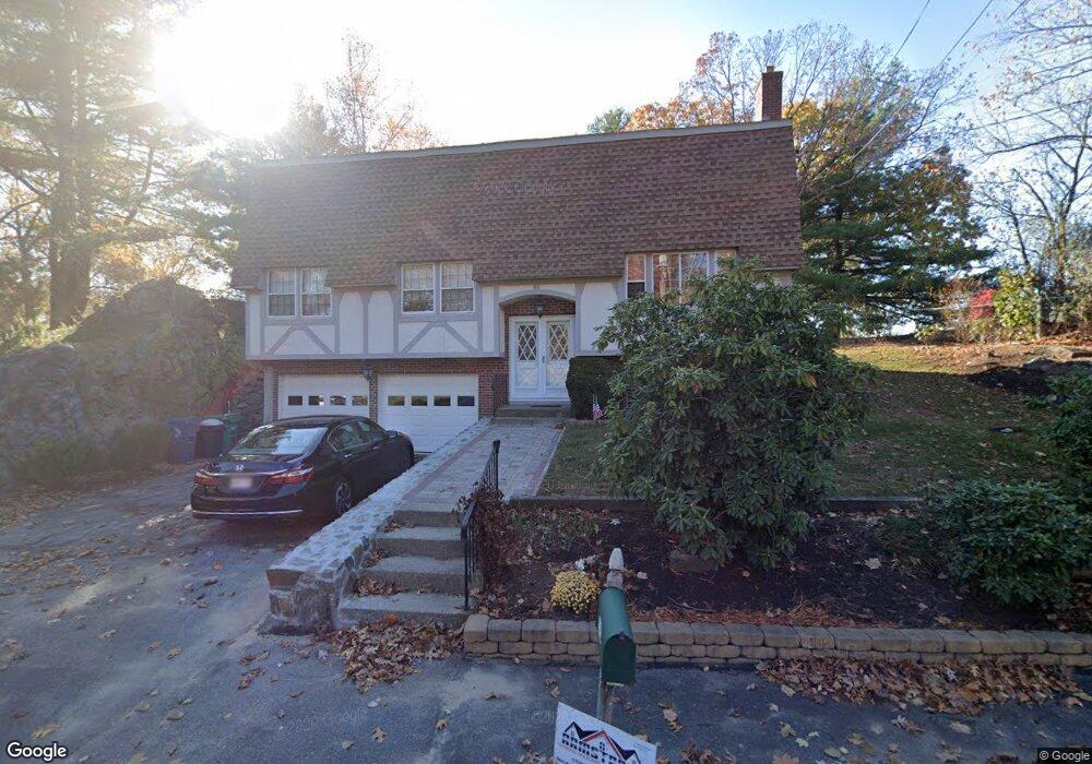 15 Sparhawk Dr, Burlington, MA 01803 - photo 1