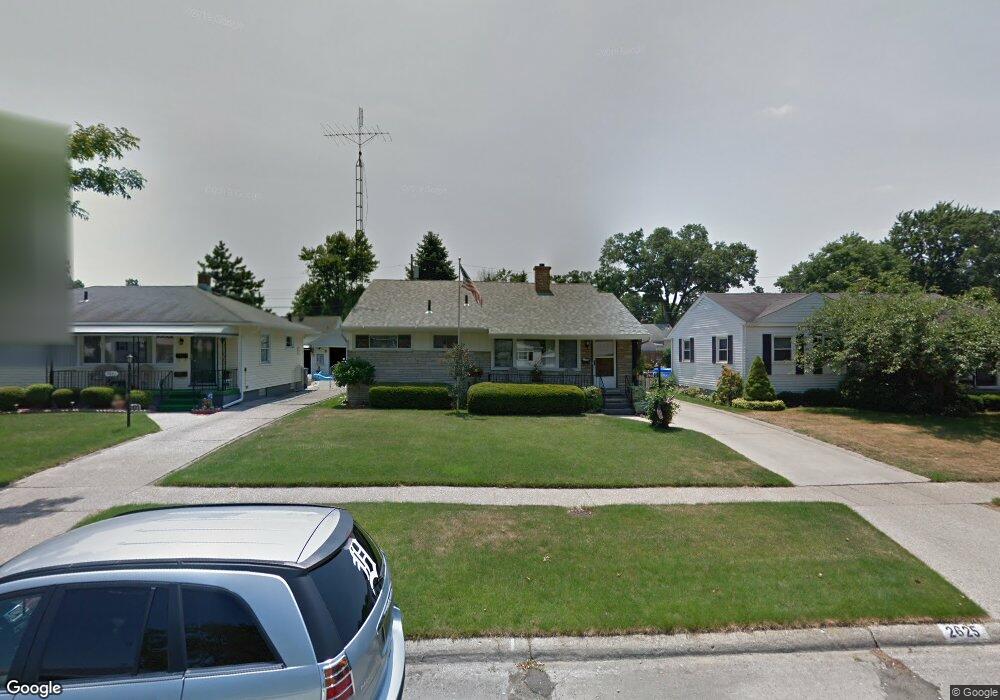 2625 Wyndale Rd, Toledo, OH 43613 - photo 1