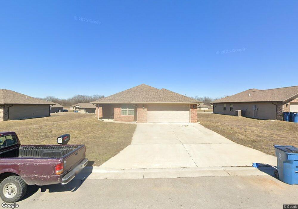 503 Monroe Cir, Carl Junction, MO 64834 - photo 1