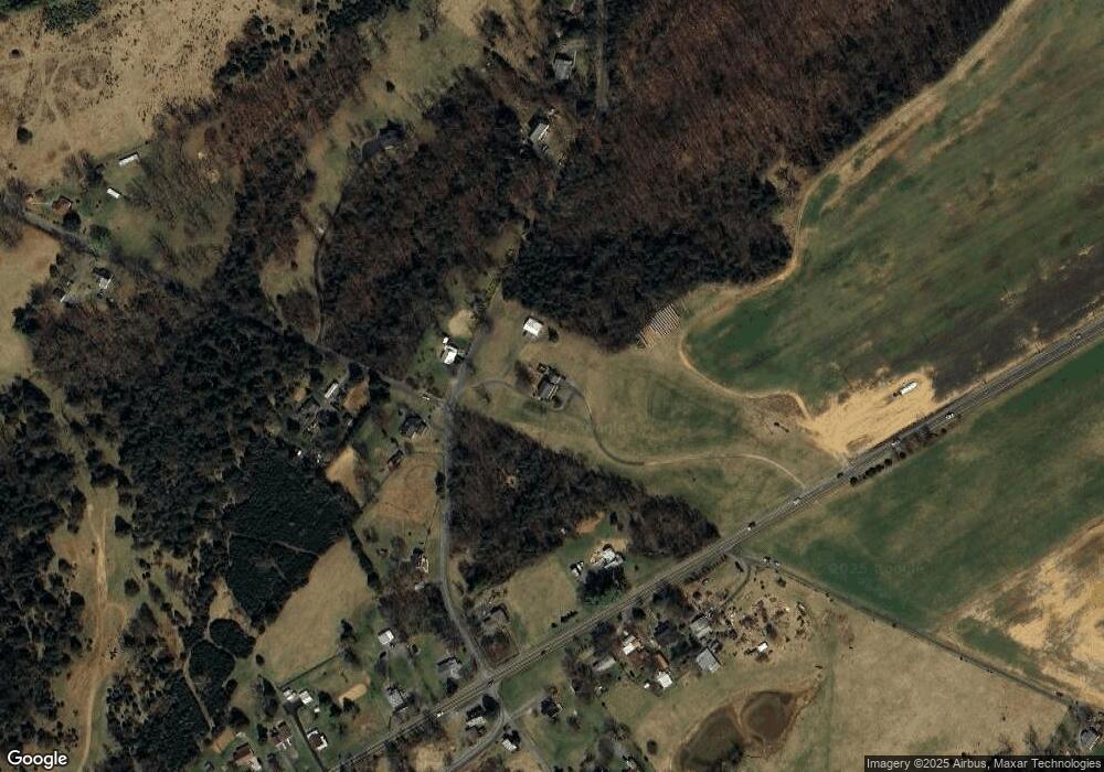 164 Thunderbird Rd, Bentonville, VA 22610 - photo 1