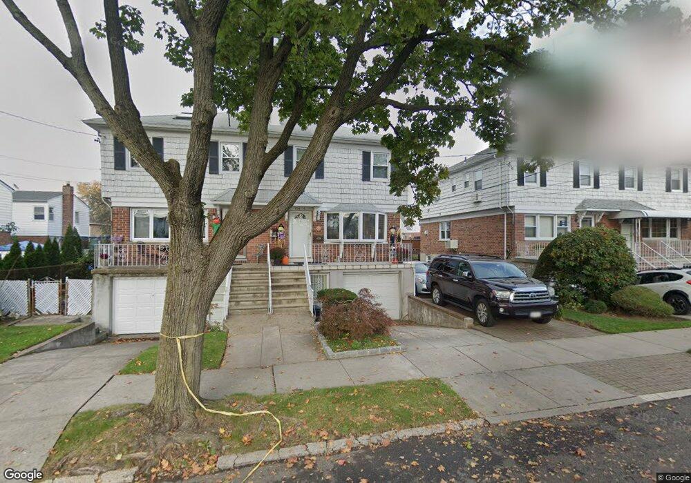 15415 20th Rd, Whitestone, NY 11357 - photo 1