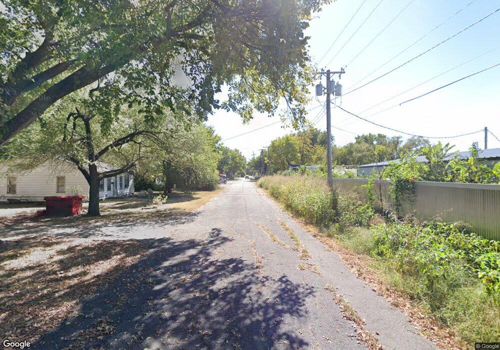 550 N Garfield Ave, Pryor, OK 74361 - photo 1