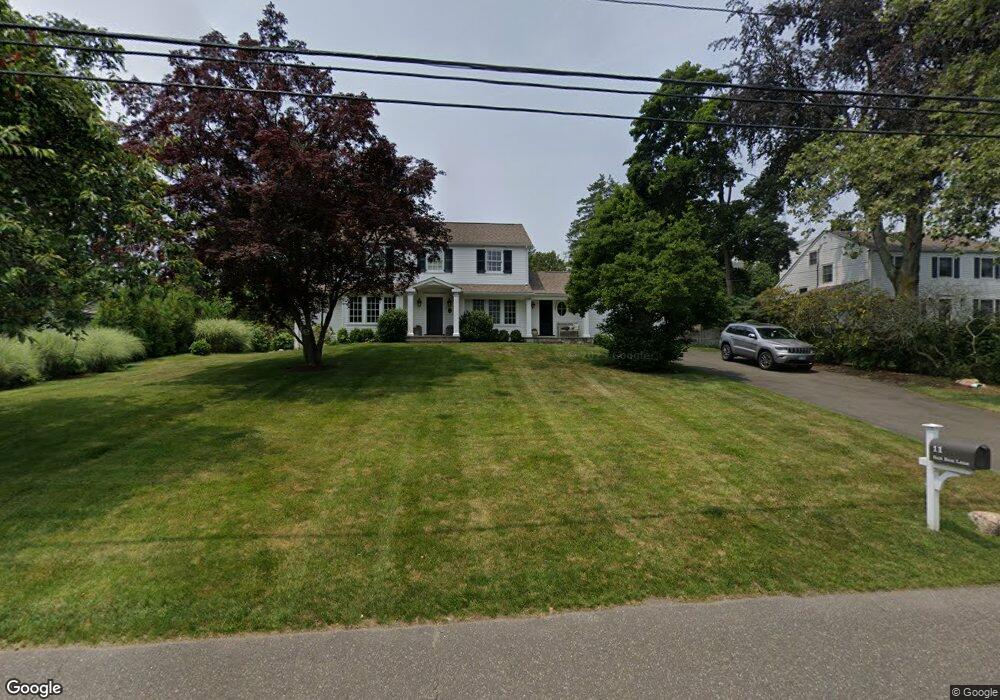 11 Salt Box Ln, Darien, CT 06820 - photo 1