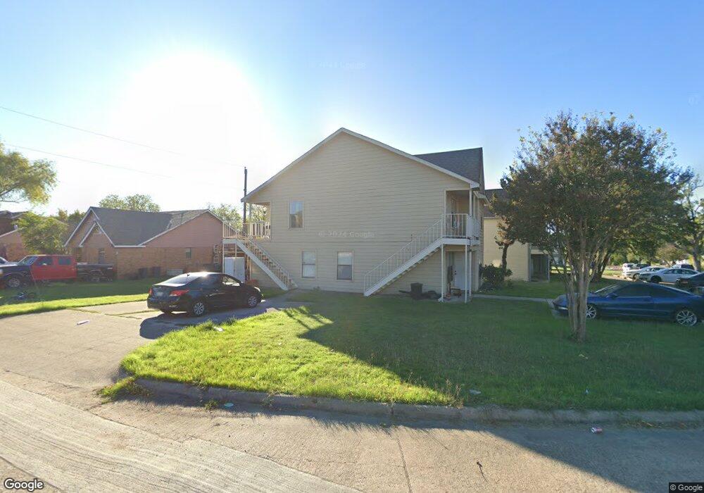 1205 Dawson Cir unit 1205, Grand Prairie, TX 75051 - photo 1
