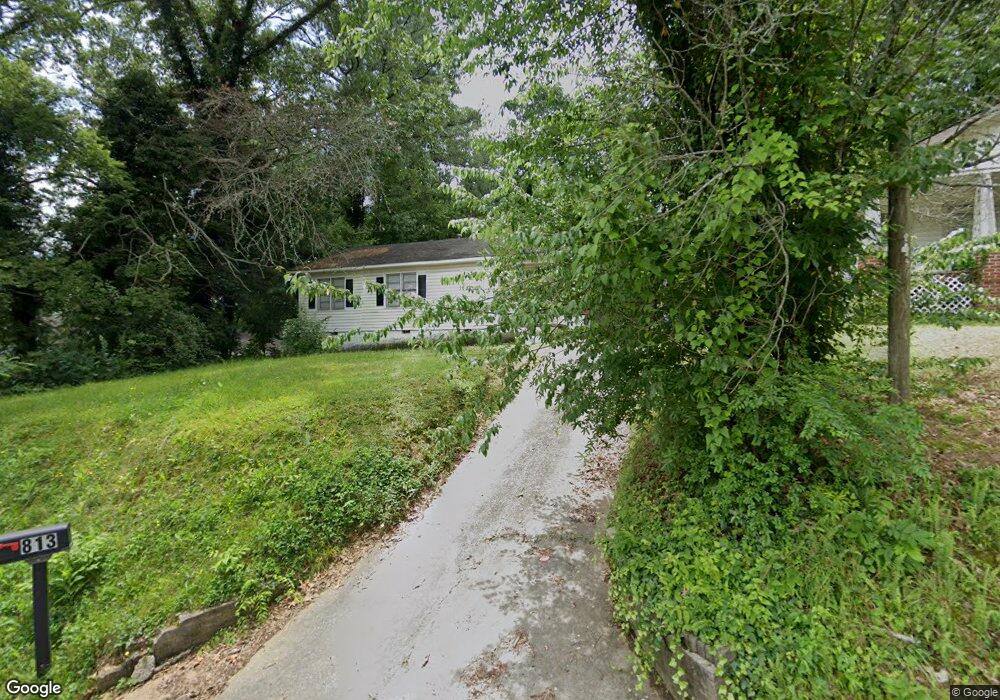 813 Vernon Ave, Dalton, GA 30720 - photo 1