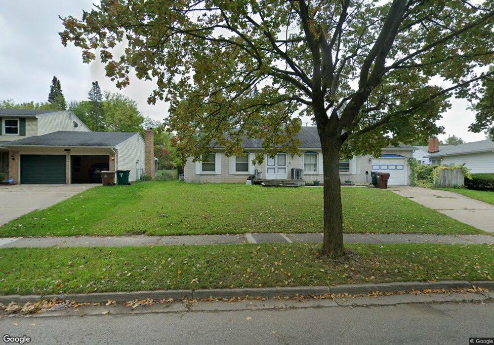 3721 Glasgow Dr, Lansing, MI 48911 - photo 1