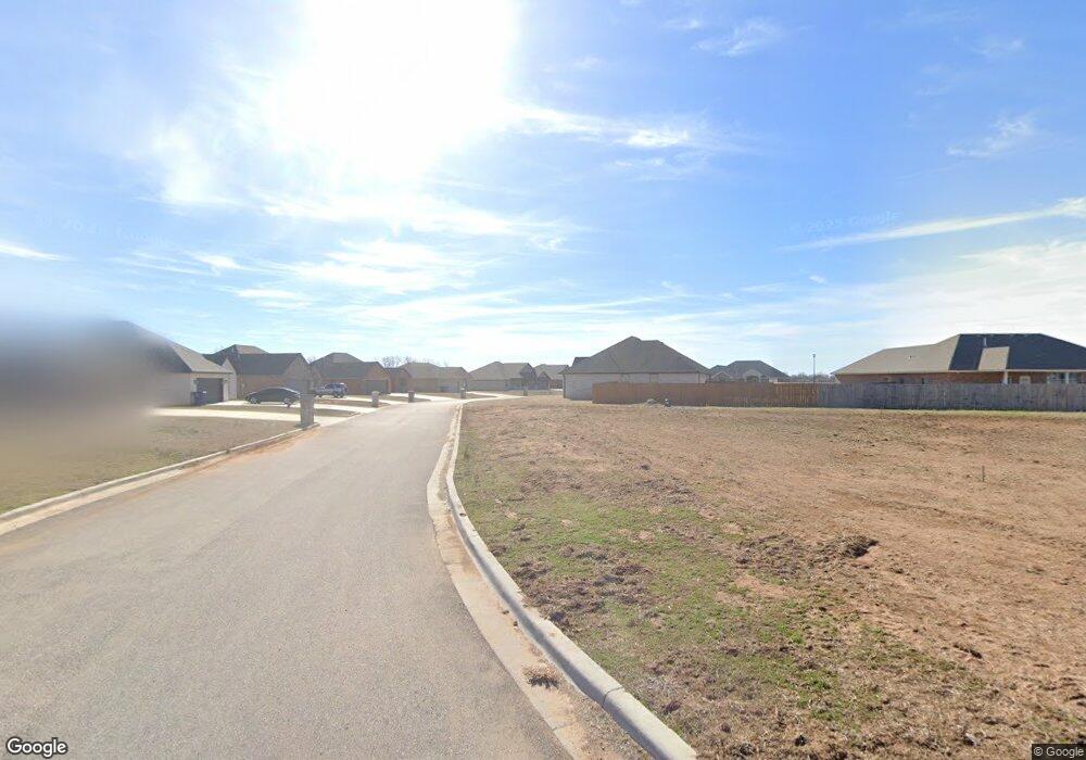 417 NW Creekside Dr, Cache, OK 73527 - photo 1