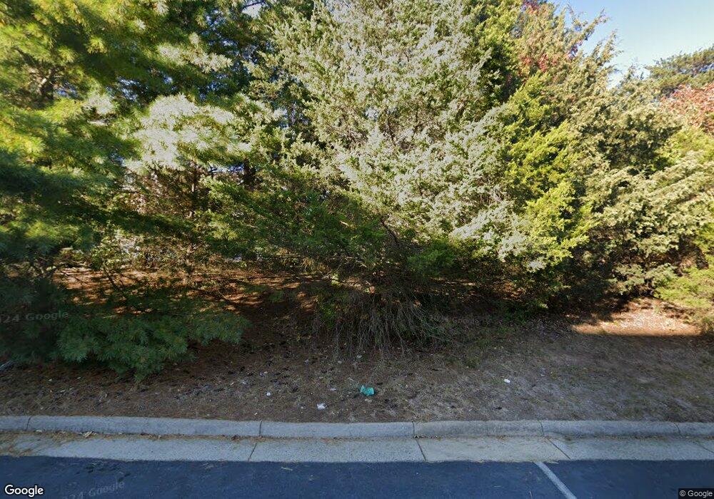 25814 Kirkwood Square, Chantilly, VA 20152 - photo 1