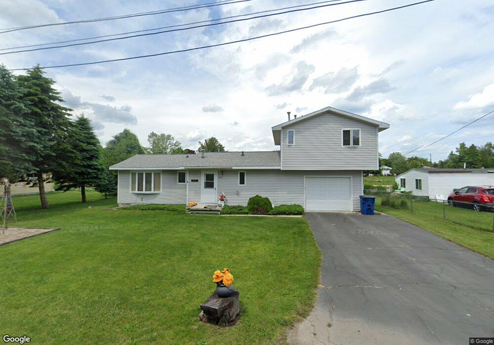 614 W Michigan Ave, Oscoda, MI 48750 - photo 1
