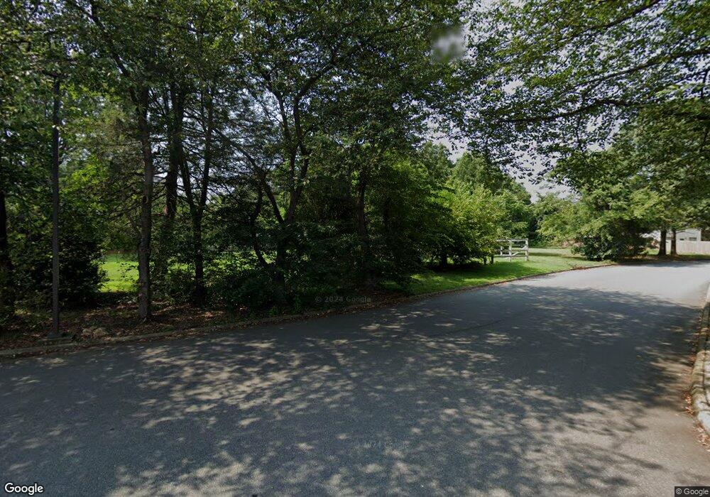 143 Turtle Creek Rd unit 9, Charlottesville, VA 22901 - photo 1