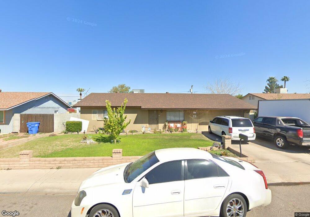 4214 W Echo Ln, Phoenix, AZ 85051 - photo 1