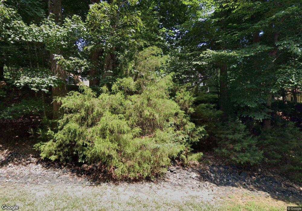 427 Pickett Ln, Charlottesville, VA 22901 - photo 1