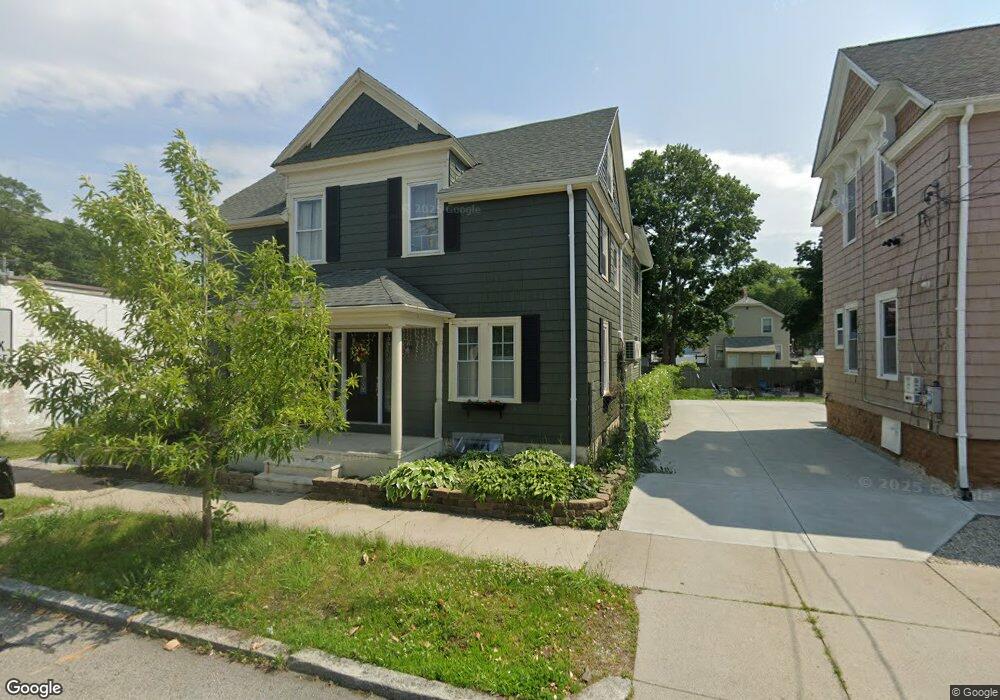 118 Roger Williams Ave, Providence, RI 02907 - photo 1