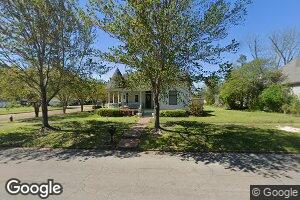 214 S 5th St, Amory, MI 38821