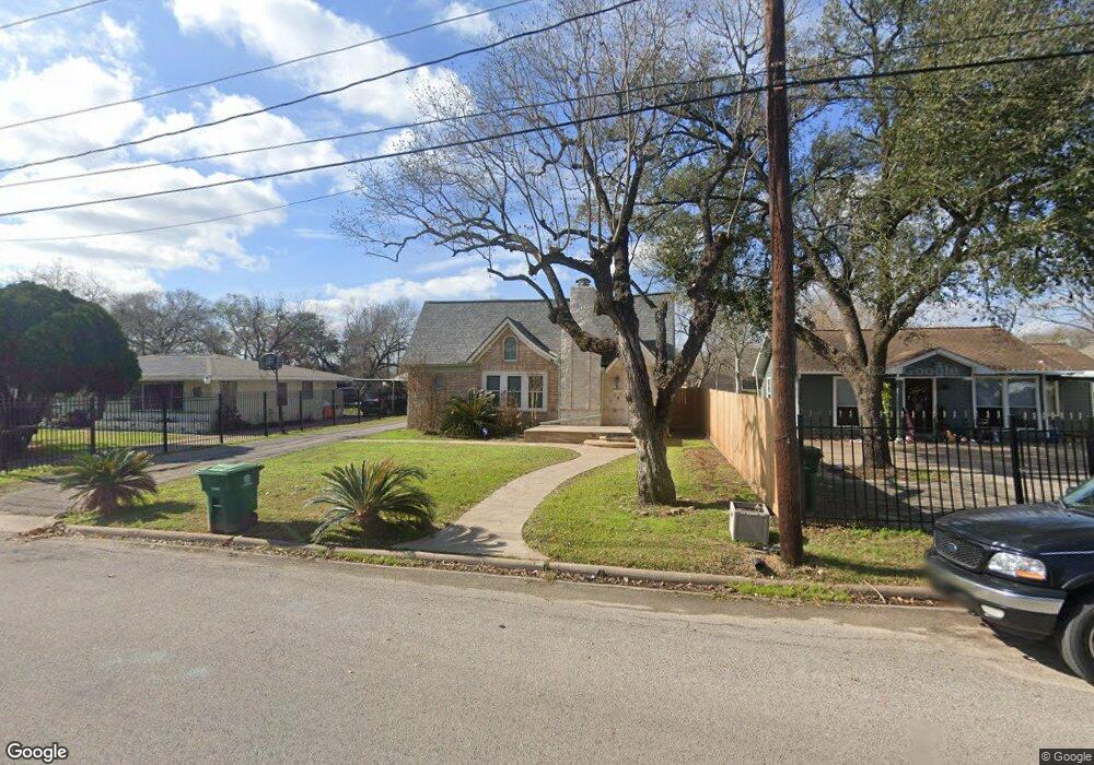 3508 Chaffin St, Houston, TX 77087 - photo 1