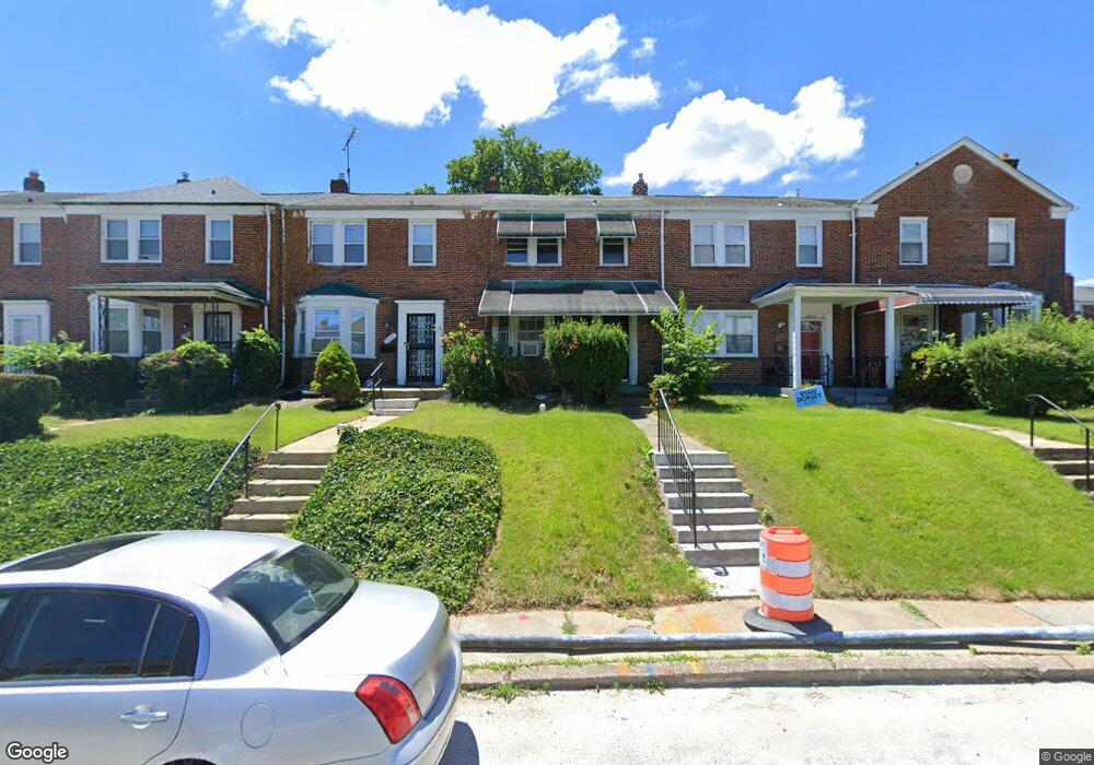 1605 Kingsway Rd, Baltimore, MD 21218 - photo 1