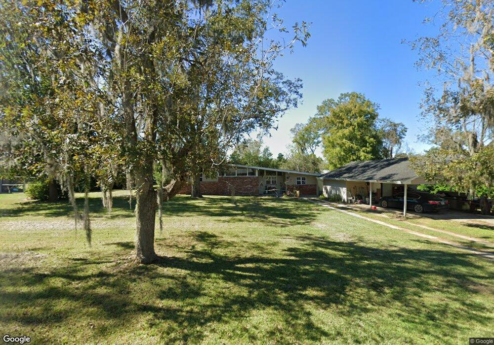 727 Davis St, Blackshear, GA 31516 - photo 1