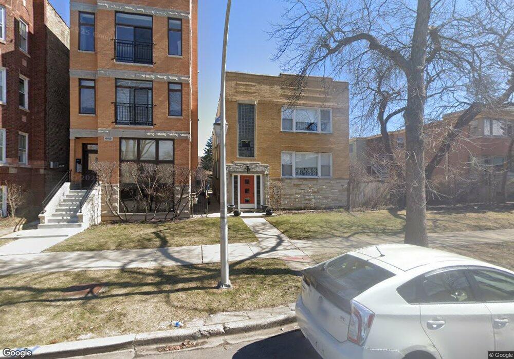 6111 N Richmond St, Chicago, IL 60659 - photo 1