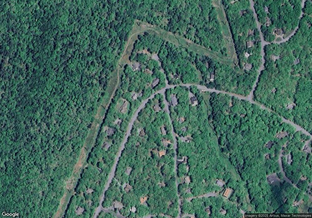 98 Palomino Ln, Hawley, PA 18428 - photo 1