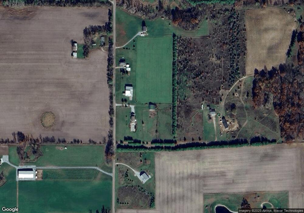 4322 N 800 W, Angola, IN 46703 - photo 1