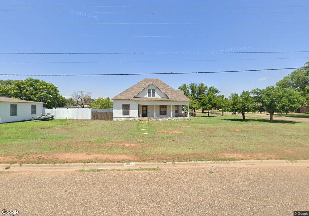 3000 W 13th St, Plainview, TX 79072 - photo 1