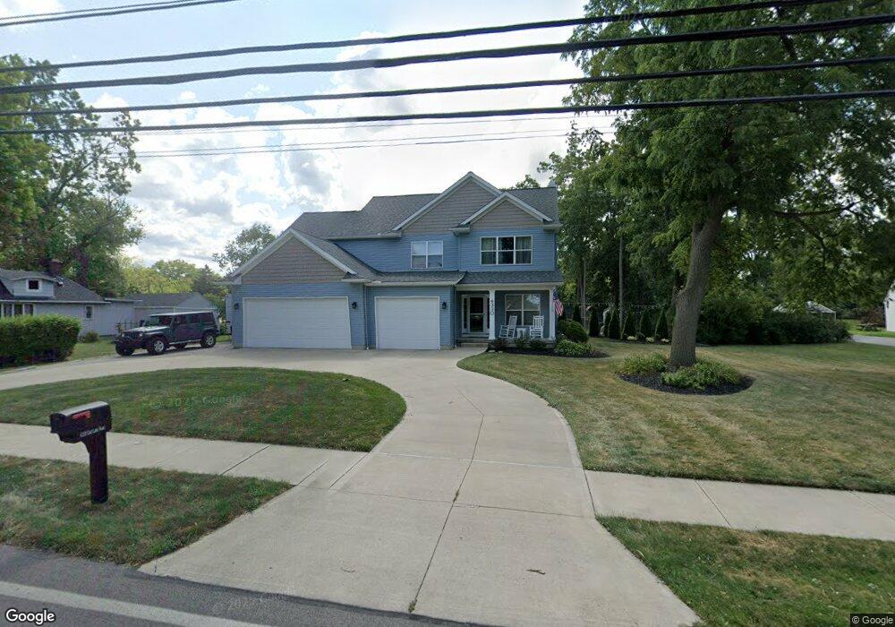 4330 E Lake Rd, Sheffield Lake, OH 44054 - photo 1