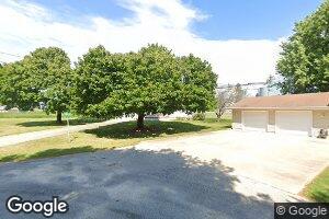 425 Iowa St, Lamont, IA 50650