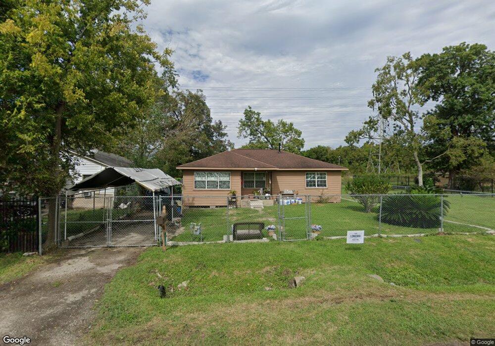 3009 Creston Dr, Houston, TX 77026 - photo 1