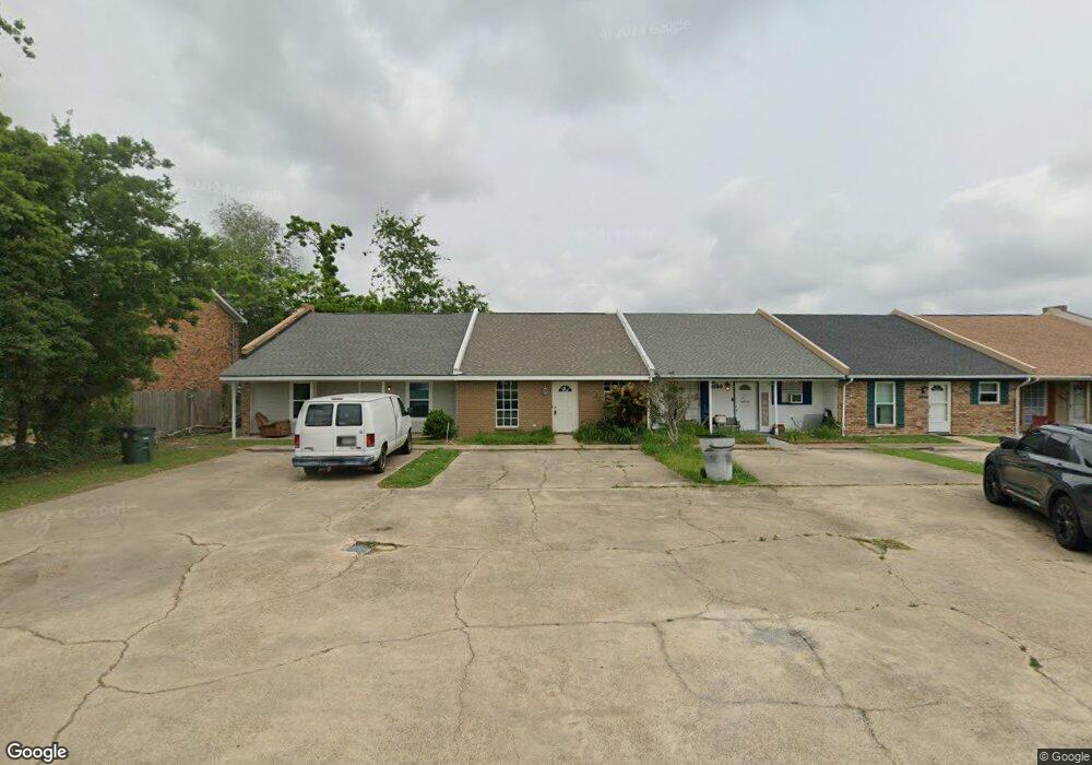 1850 S Tallowood Dr, Lake Charles, LA 70605 - photo 1