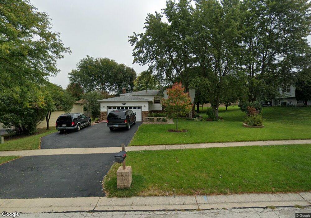 832 Spruce St, Batavia, IL 60510 - photo 1