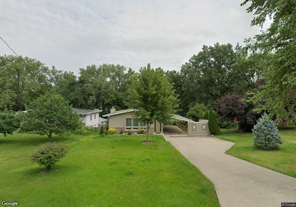 1407 Kenyon Ave, Des Moines, IA 50315 - photo 1