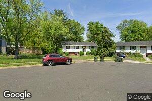 8502 Woodbine Ln, Annandale, VA 22003