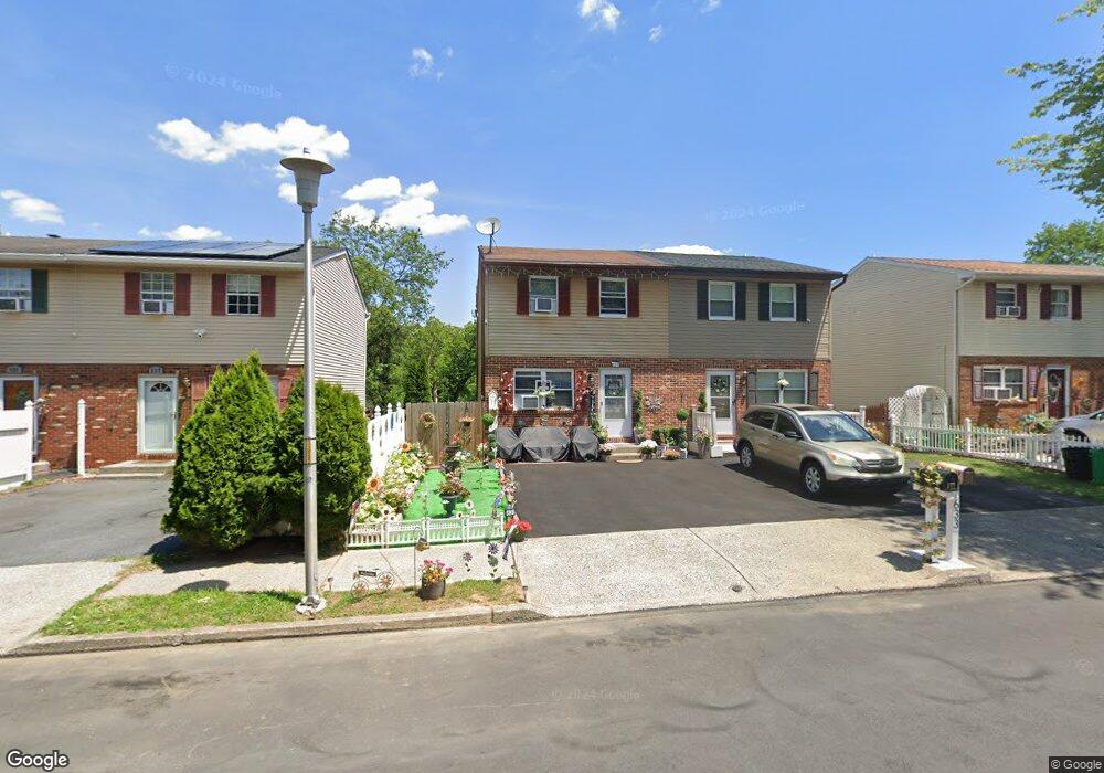 631 S Front St, Allentown, PA 18103 - photo 1