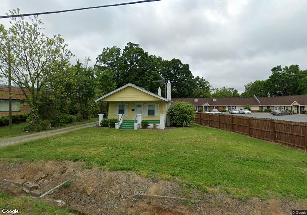 407 E Fairfield Rd, High Point, NC 27263 - photo 1