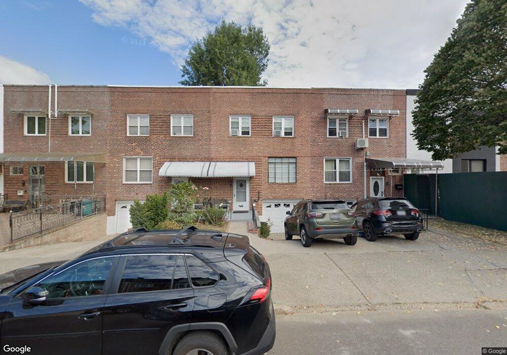 16213 72nd Ave, Fresh Meadows, NY 11365 - photo 1