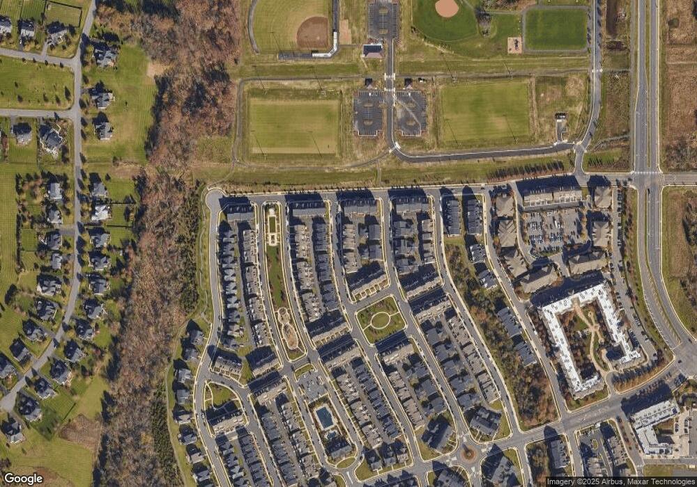 22464 Cambridgeport Square, Ashburn, VA 20148 - photo 1