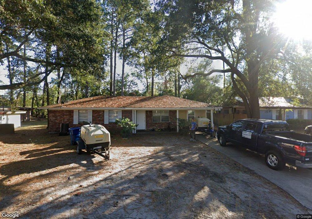 214 Shangri la Ave, Brunswick, GA 31525 - photo 1
