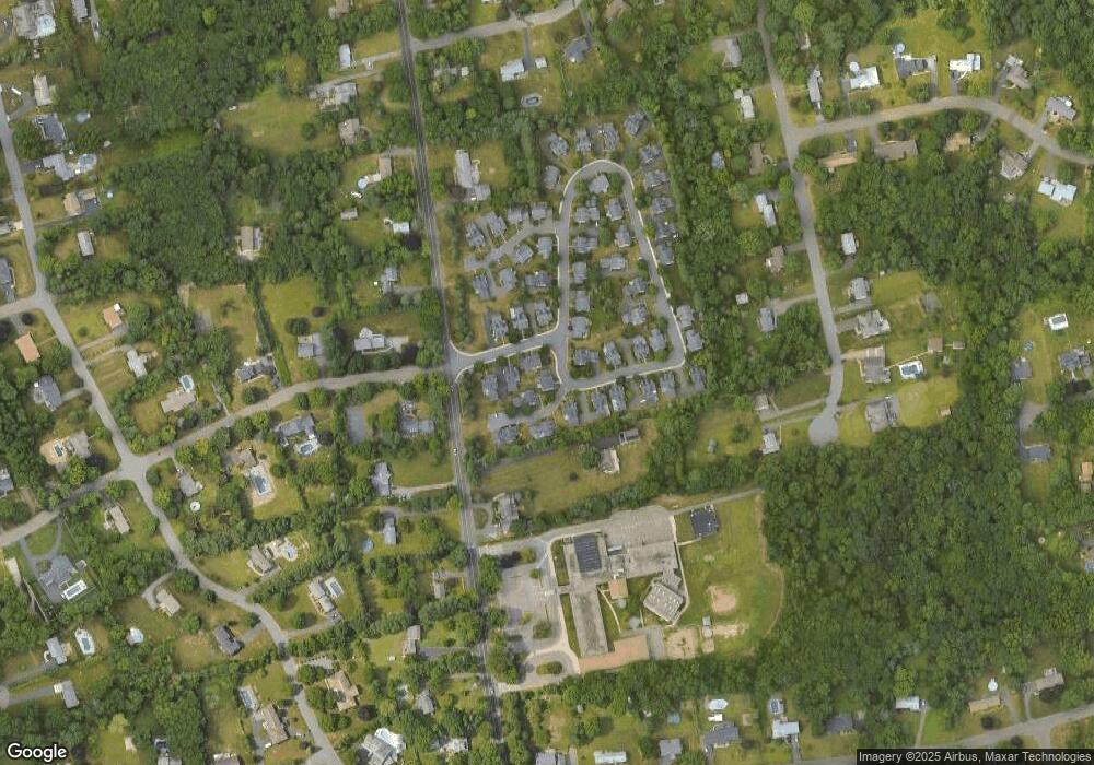 197 Palomino Pass, Trumbull, CT 06611 - photo 1