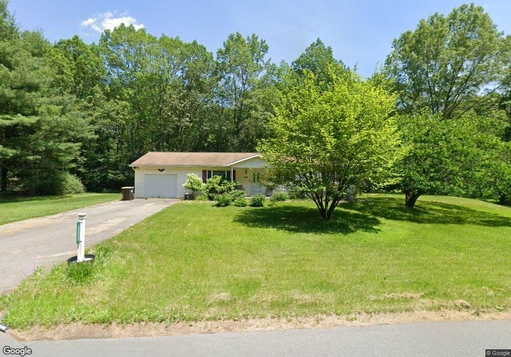 680 Dotters Corner Rd, Kunkletown, PA 18058 - photo 1