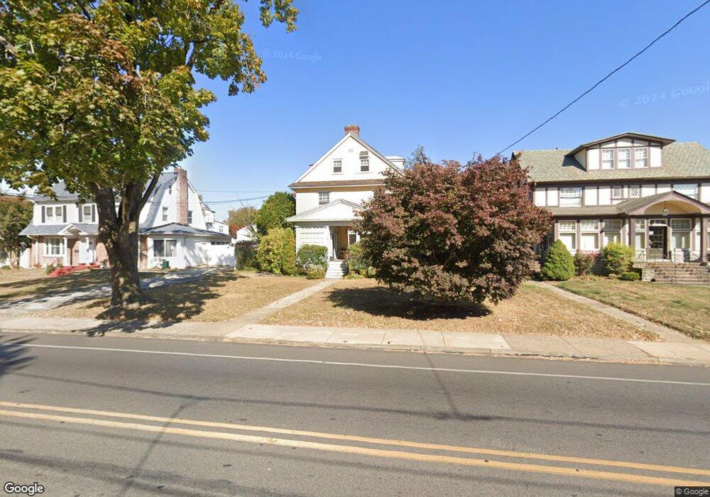 265 N Lansdowne Ave, Lansdowne, PA 19050 - photo 1