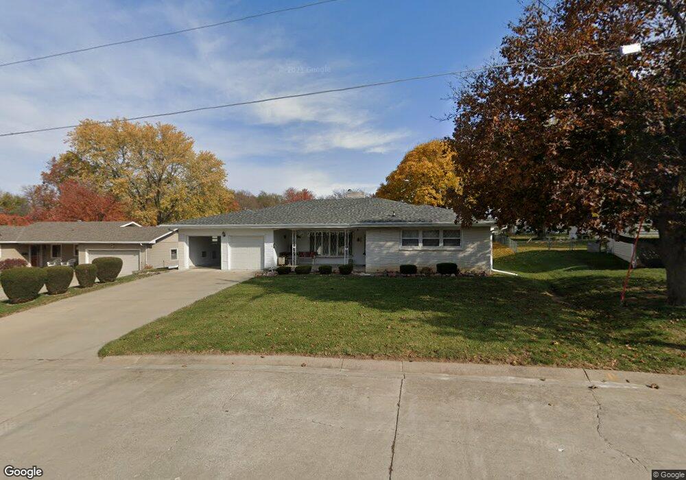 407 Johnson Dr, Shenandoah, IA 51601 - photo 1