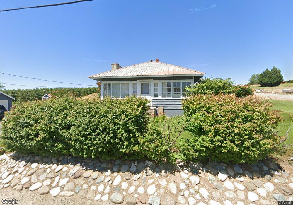 1333 8th St SE, East Wenatchee, WA 98802 - photo 1