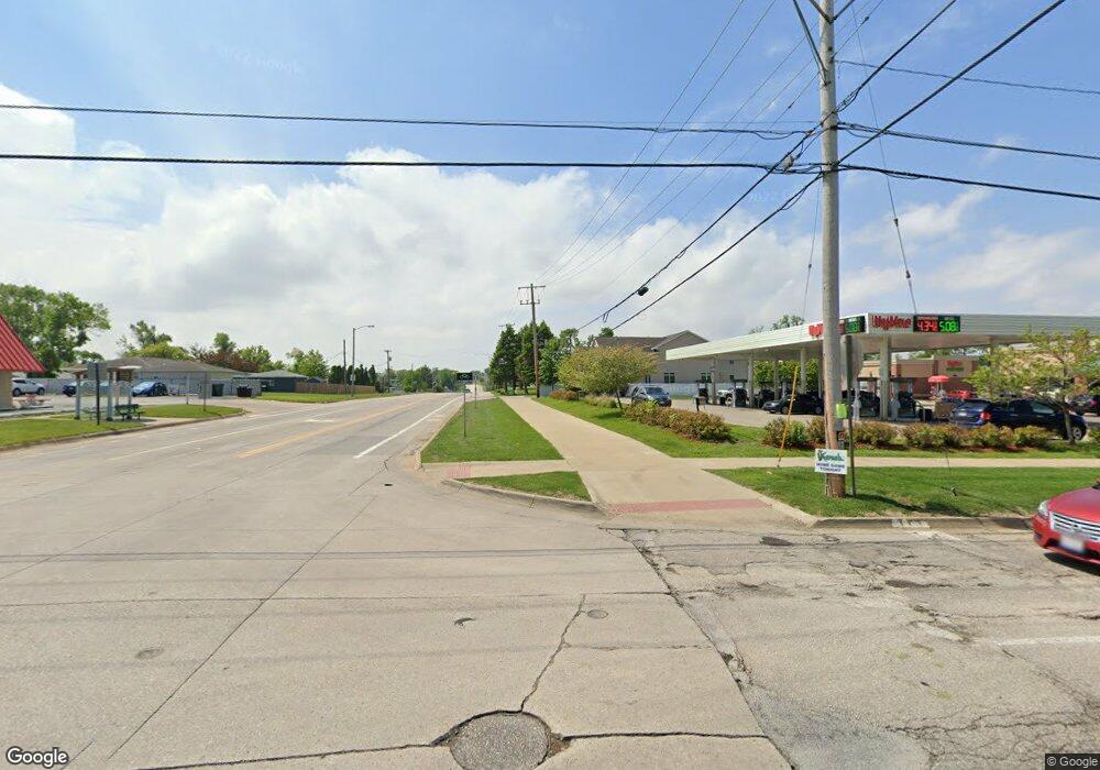 3 Wilson Ave SW, Cedar Rapids, IA 52404 - photo 1