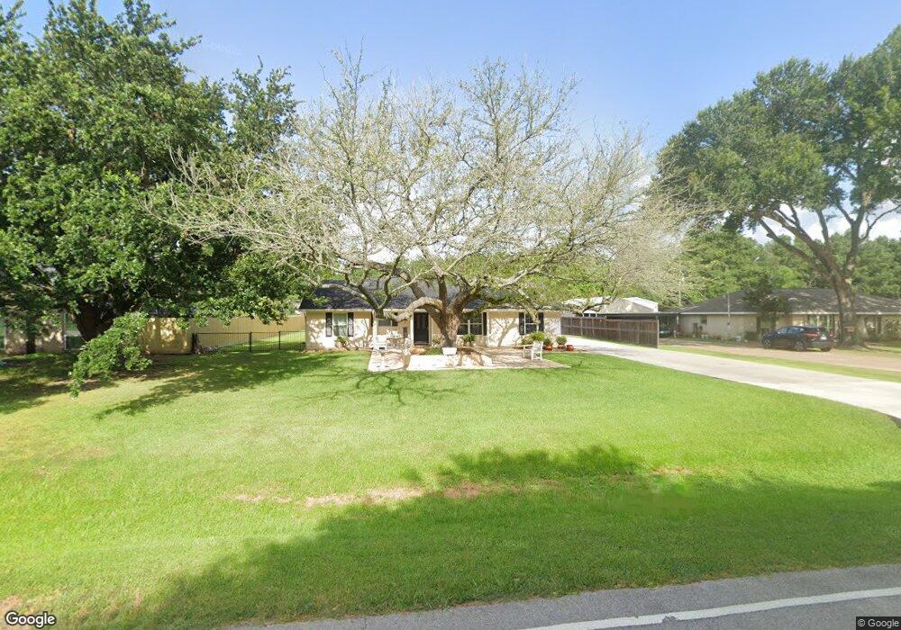 30607 Mckinney Dr, Tomball, TX 77375 - photo 1